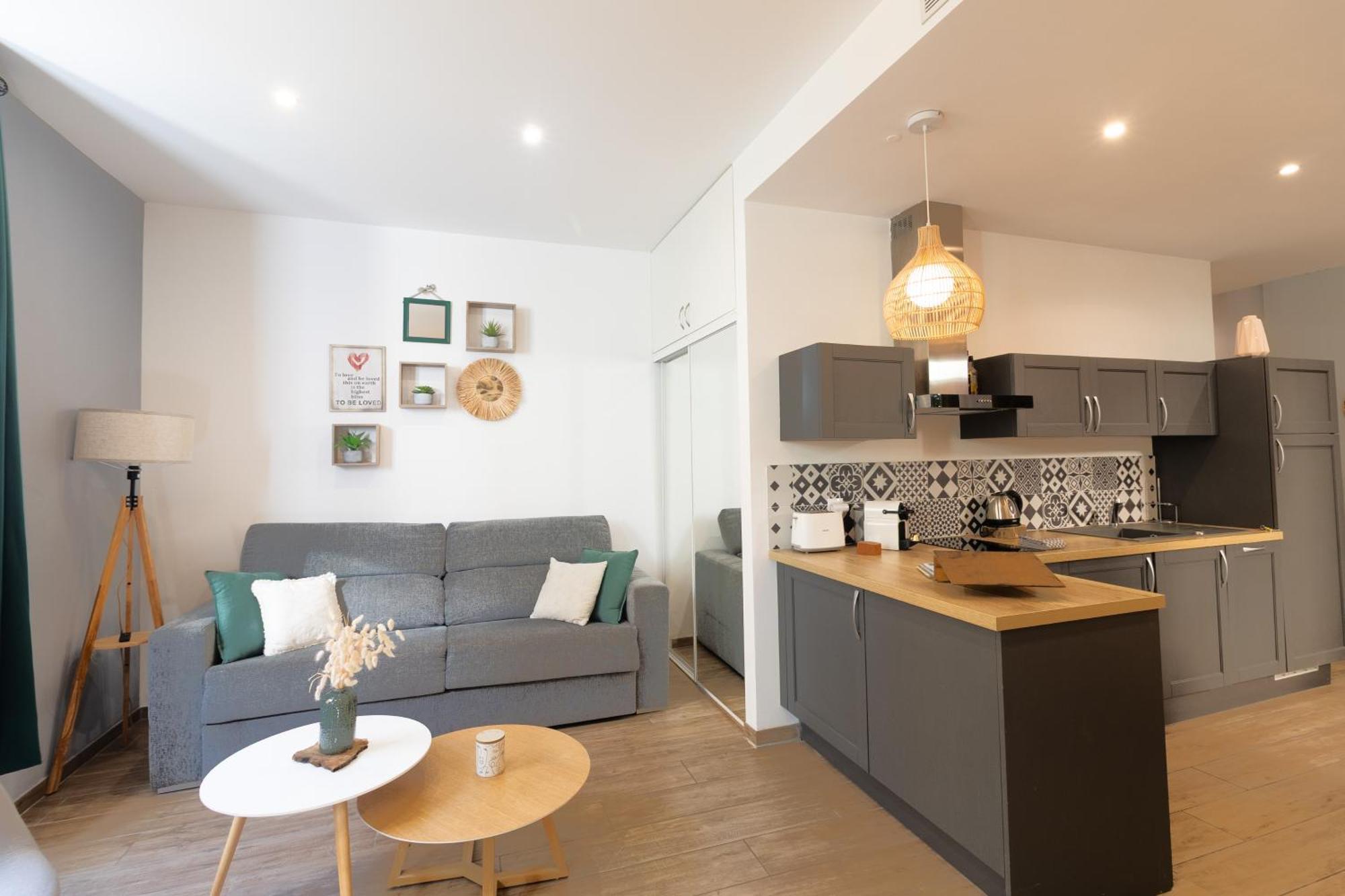 Le Mattoni 2 Apartment Ментона Екстериор снимка